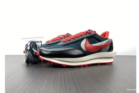 LD sacai Nike DJ4877-300 Undercover Red University Waffle 0312